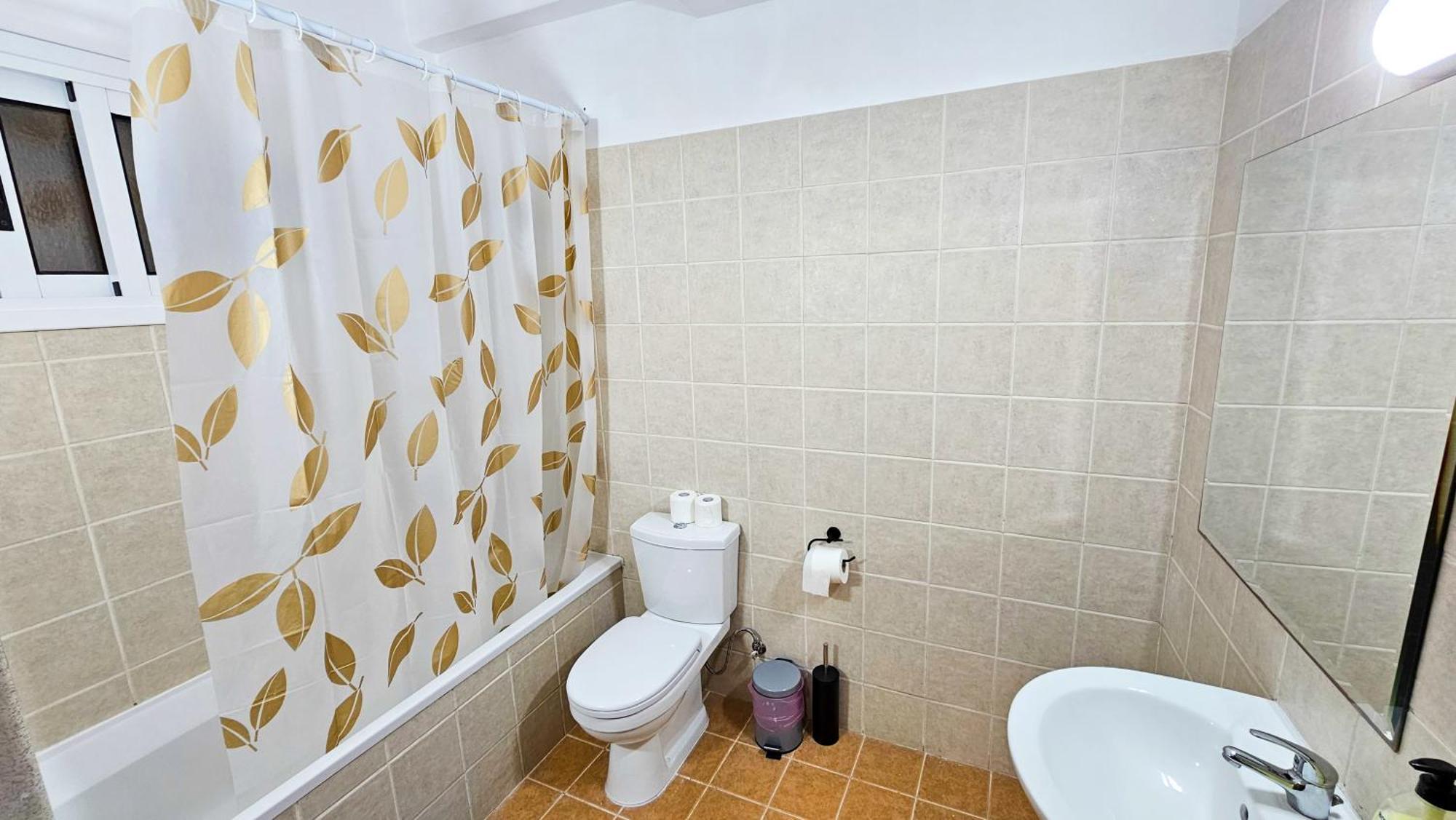 Apartment Sky Ward Rooms, 150m From Chabad Lubavitch