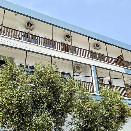 Sky Ward City Rooms, 150M From Chabad Lubavitch Larnaca Exterior photo